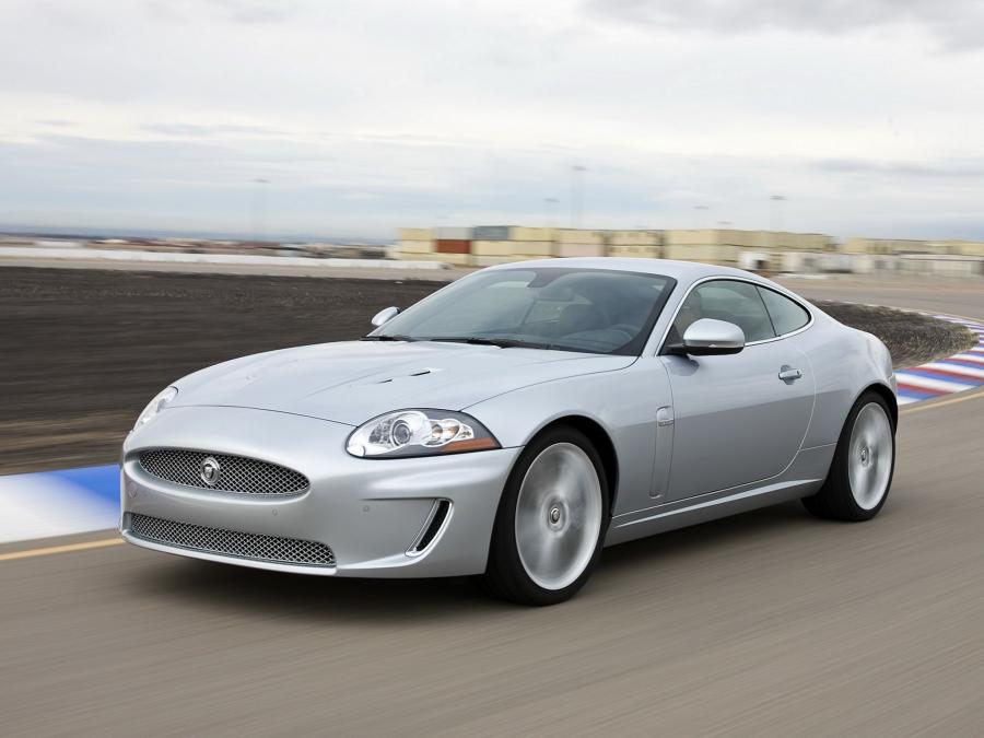  Jaguar XKR Coupe 2009 года  (US) (фото 7 из 8)